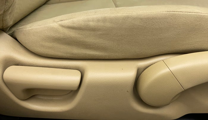 2012 Honda City 1.5L I-VTEC S MT, Petrol, Manual, 77,410 km, Driver Side Adjustment Panel