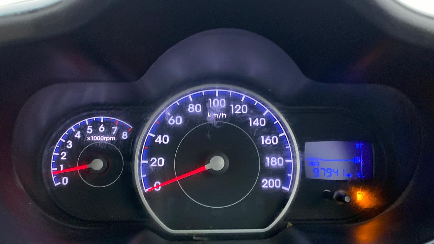 2010 Hyundai i10 SPORTZ 1.2, Petrol, Manual, 97,941 km, Odometer Image