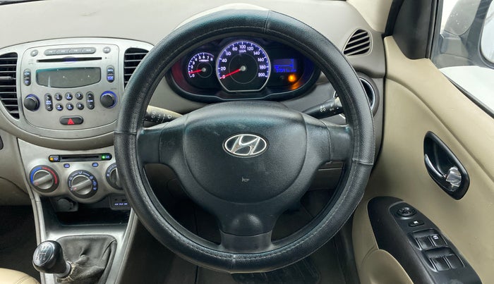 2010 Hyundai i10 SPORTZ 1.2, Petrol, Manual, 97,941 km, Steering Wheel Close Up