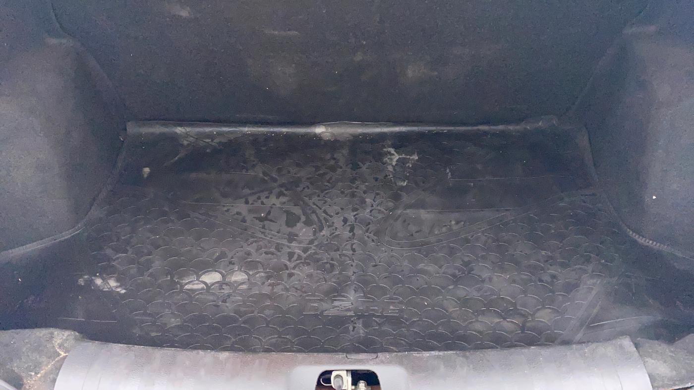 2015 Maruti Swift Dzire VDI, Diesel, Manual, 96,621 km, Boot Inside