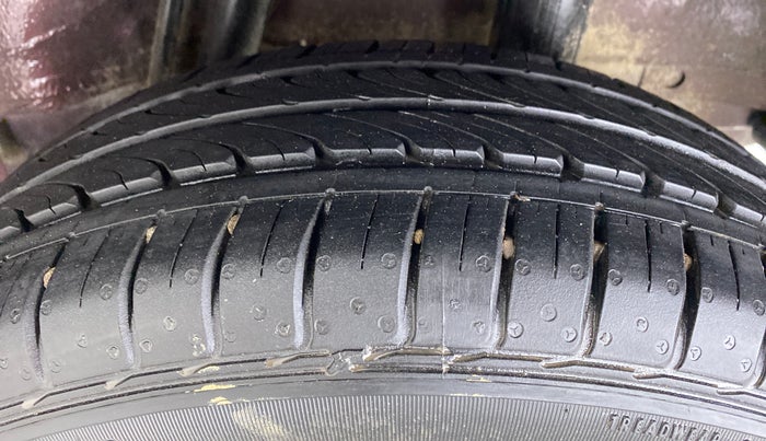 2017 Honda Jazz 1.2L I-VTEC V AT, Petrol, Automatic, 61,636 km, Left Rear Tyre Tread