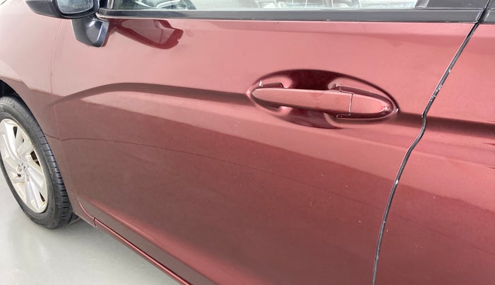2017 Honda Jazz 1.2L I-VTEC V AT, Petrol, Automatic, 61,636 km, Front passenger door - Slightly dented