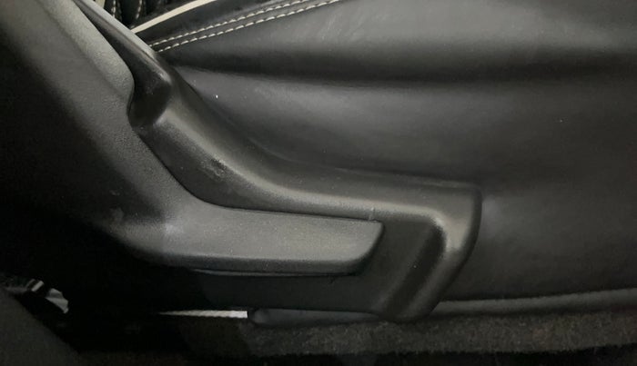 2021 Maruti Baleno DELTA PETROL 1.2, Petrol, Manual, 47,814 km, Driver Side Adjustment Panel