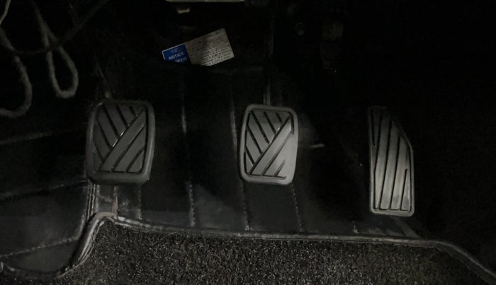 2021 Maruti Baleno DELTA PETROL 1.2, Petrol, Manual, 47,814 km, Pedals