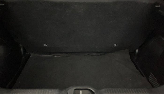 2023 Maruti Swift LXI, Petrol, Manual, 22,795 km, Boot Inside