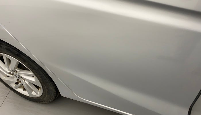 2017 Honda Jazz 1.2L I-VTEC V AT, Petrol, Automatic, 26,680 km, Right rear door - Minor scratches