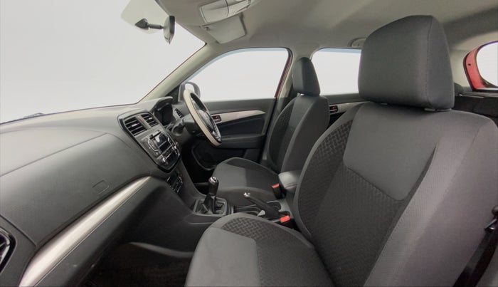 2017 Maruti Vitara Brezza ZDI, Diesel, Manual, 36,290 km, Right Side Front Door Cabin