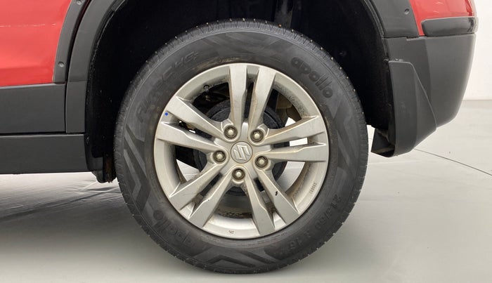 2017 Maruti Vitara Brezza ZDI, Diesel, Manual, 36,290 km, Left Rear Wheel
