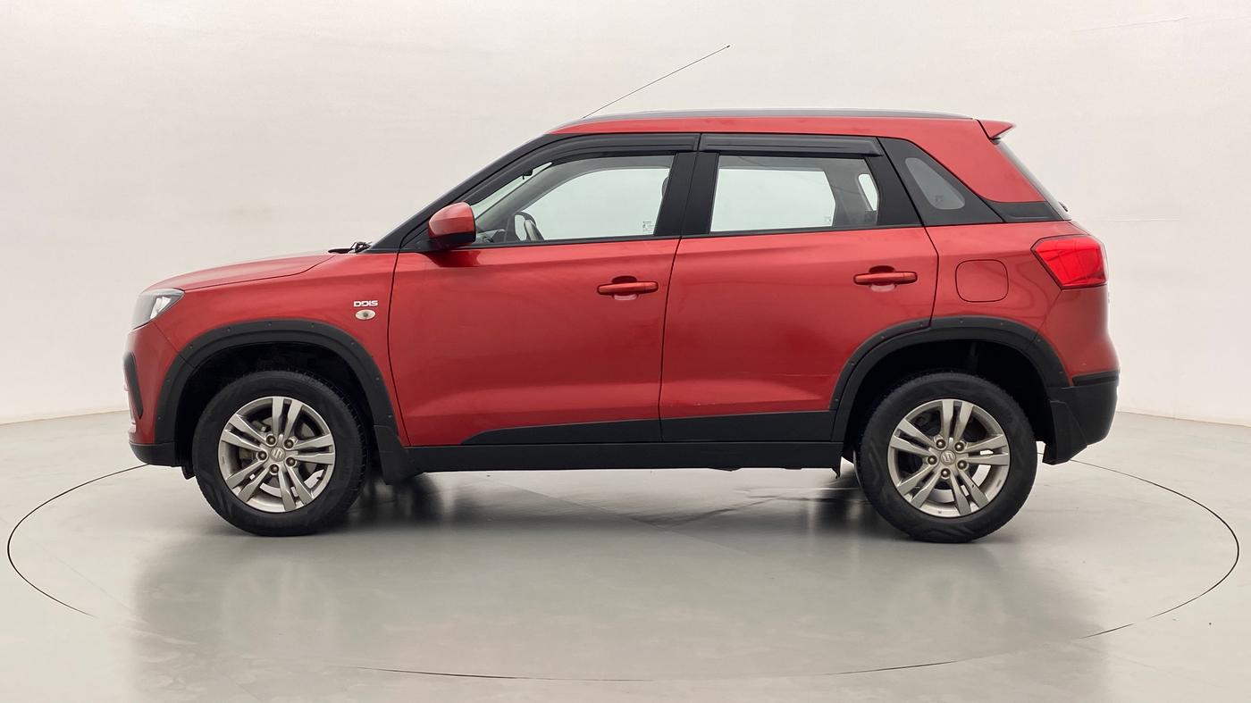 2017 Maruti Vitara Brezza ZDI, Diesel, Manual, 36,290 km, Left Side