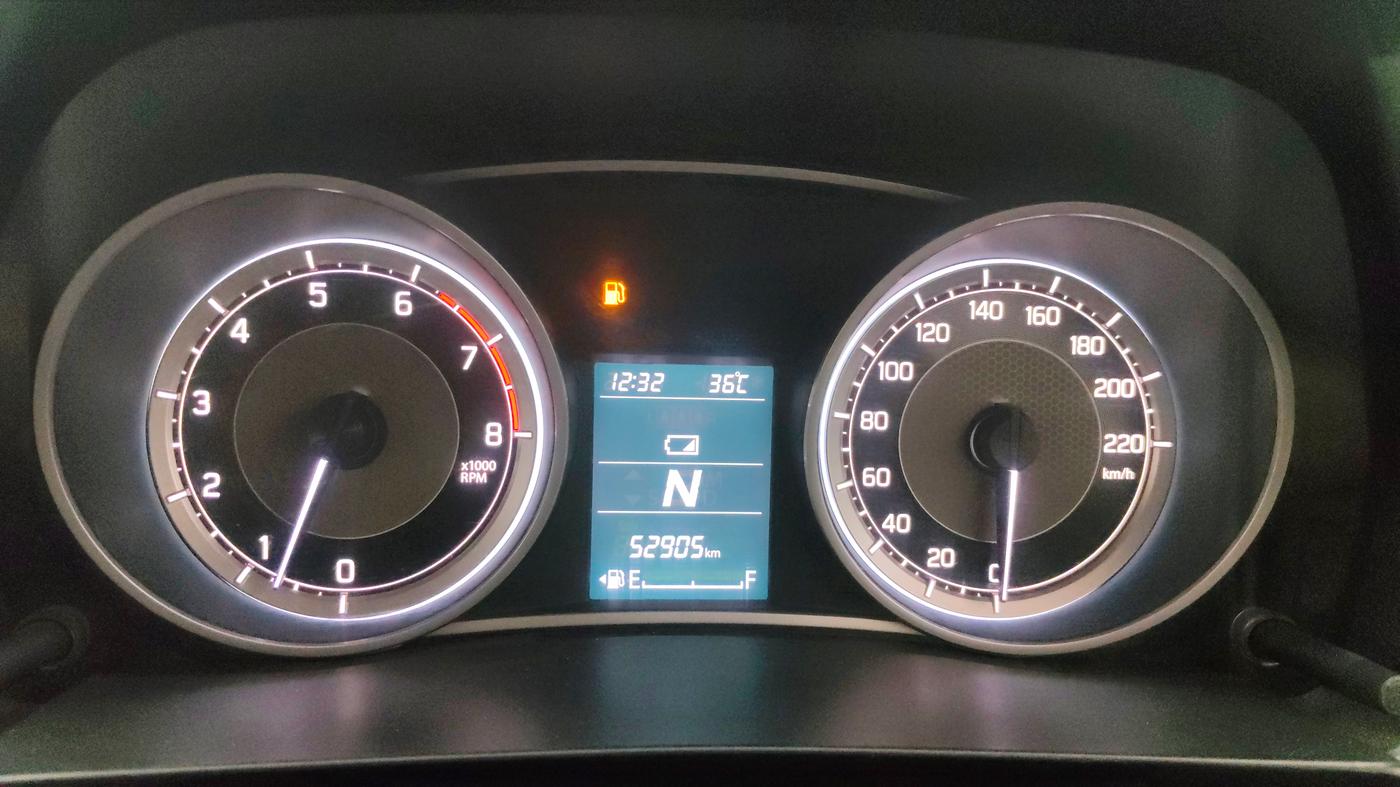 2018 Maruti Dzire ZXI AMT, Petrol, Automatic, 52,896 km, Odometer Image
