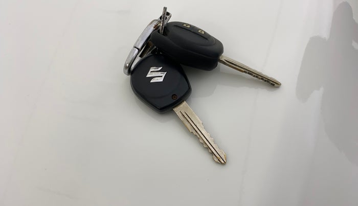 2014 Maruti Ertiga VXI CNG, CNG, Manual, 67,755 km, Key Close Up