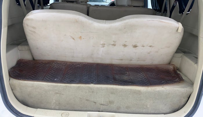 2014 Maruti Ertiga VXI CNG, CNG, Manual, 67,755 km, Boot Inside