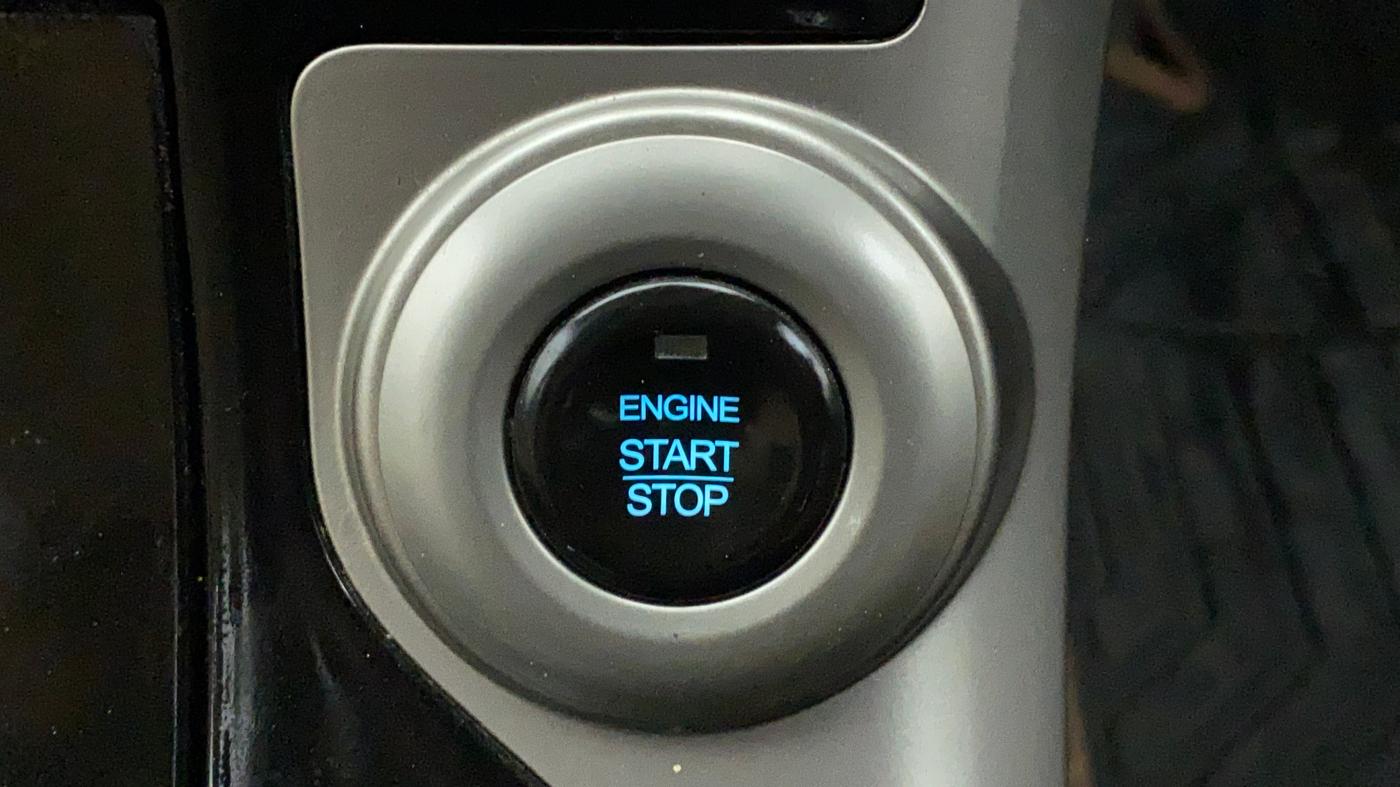 2020 Mahindra XUV500 W7 AT, Diesel, Automatic, 61,852 km, Keyless Start/ Stop Button