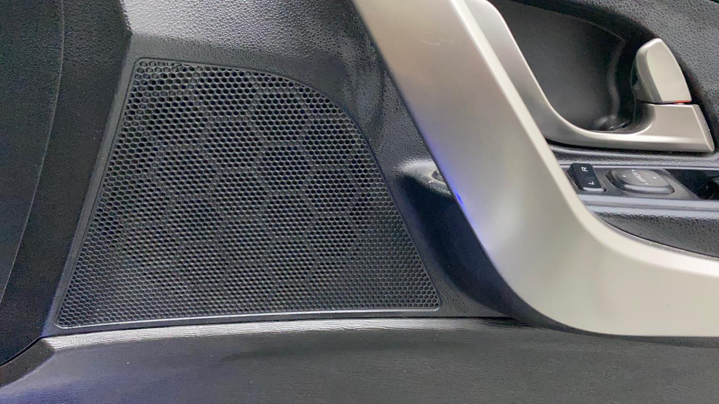 2020 Mahindra XUV500 W7 AT, Diesel, Automatic, 61,852 km, Speaker