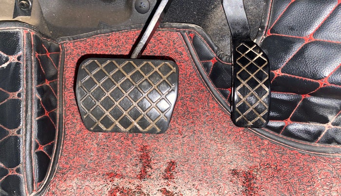 2020 Skoda Rapid AMBITION AT TSI, Petrol, Automatic, 1,04,023 km, Pedals