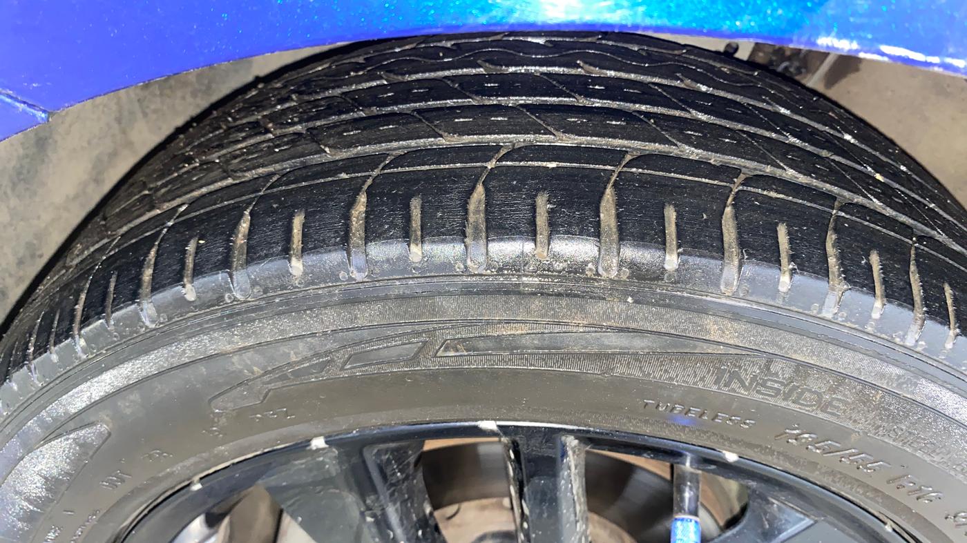 2020 Skoda Rapid AMBITION AT TSI, Petrol, Automatic, 1,03,591 km, Left Front Tyre Tread