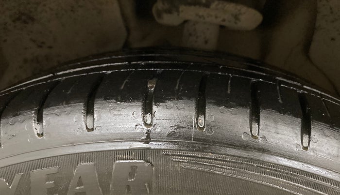 2021 MG HECTOR SHARP 1.5 DCT PETROL, Petrol, Automatic, 19,039 km, Left Front Tyre Tread