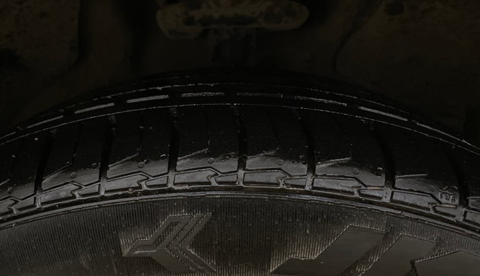 2021 MG HECTOR SHARP 1.5 DCT PETROL, Petrol, Automatic, 19,039 km, Right Front Tyre Tread