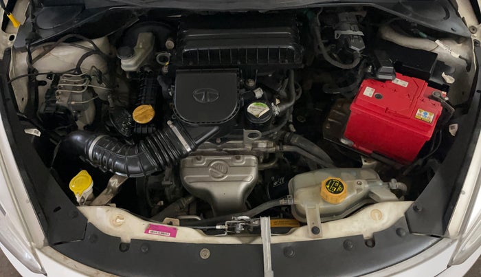 2017 Tata Tiago XZ PETROL, Petrol, Manual, 71,220 km, Engine View