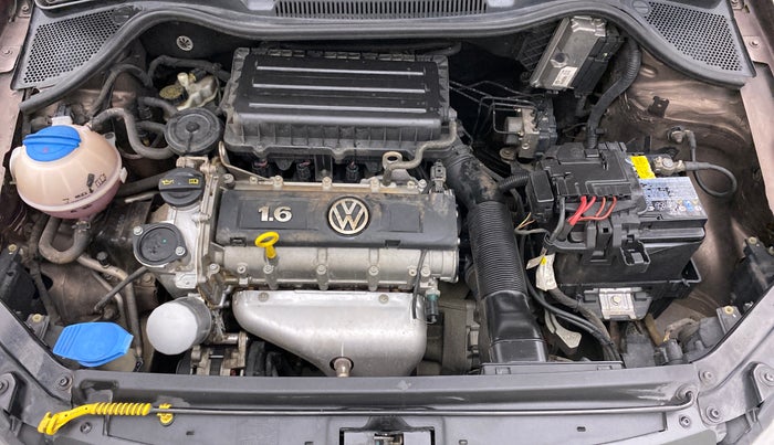 2015 Volkswagen Vento HIGHLINE 1.6 MPI, Petrol, Manual, 86,096 km, Open Bonet