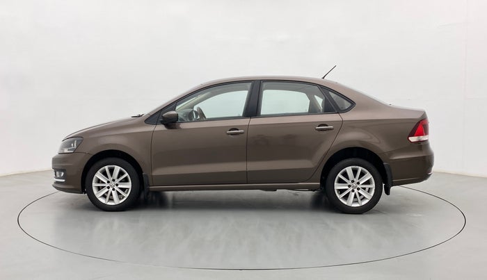 2015 Volkswagen Vento HIGHLINE 1.6 MPI, Petrol, Manual, 86,096 km, Left Side
