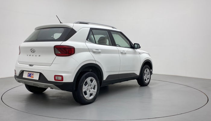 2020 Hyundai VENUE S MT 1.2 KAPPA, Petrol, Manual, 45,835 km, Right Back Diagonal
