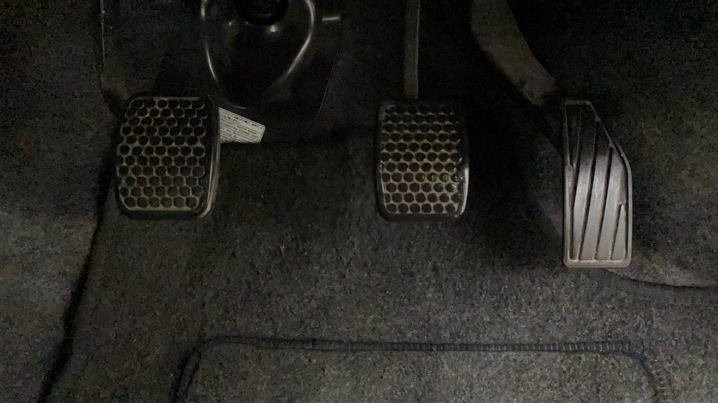 2020 Maruti Alto LXI, Petrol, Manual, 8,469 km, Pedals