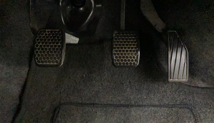 2020 Maruti Alto LXI, Petrol, Manual, 8,469 km, Pedals
