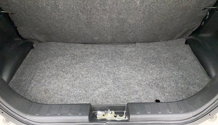2020 Maruti Alto LXI, Petrol, Manual, 8,469 km, Boot Inside