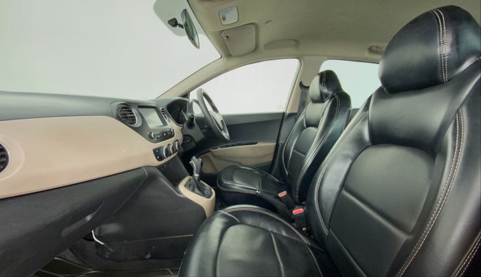 2017 Hyundai Grand i10 SPORTZ (O) AT 1.2 KAPPA VTVT, Petrol, Automatic, 17,028 km, Right Side Front Door Cabin