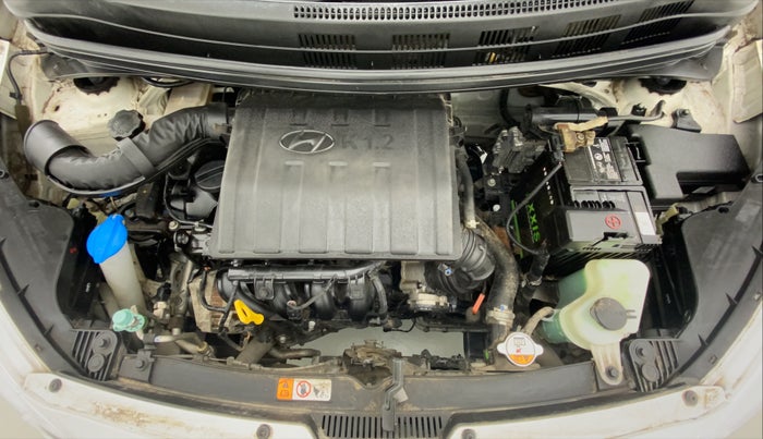 2017 Hyundai Grand i10 SPORTZ (O) AT 1.2 KAPPA VTVT, Petrol, Automatic, 17,028 km, Open Bonet