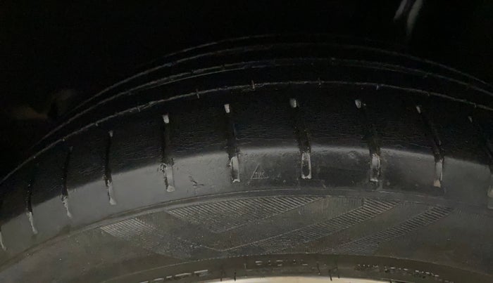 2020 Toyota Glanza G, Petrol, Manual, 38,275 km, Left Rear Tyre Tread