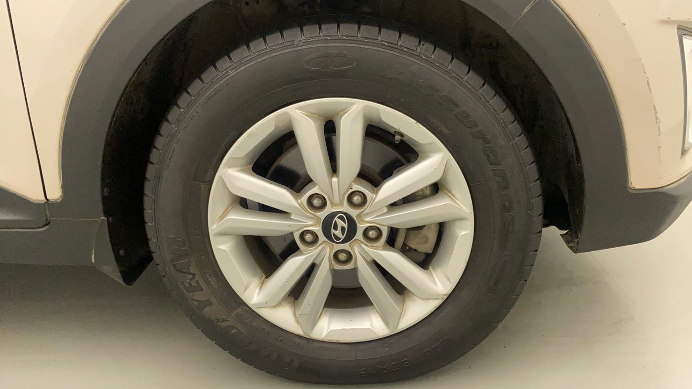 2015 Hyundai Creta SX 1.6 DIESEL, Diesel, Manual, 62,117 km, Right Front Wheel