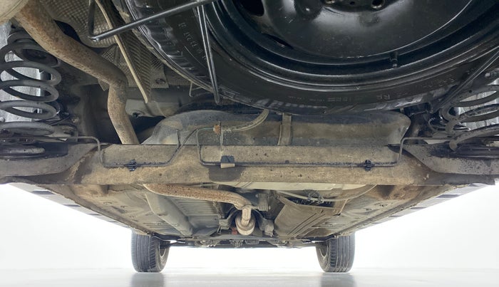 2016 Renault Duster RXZ AMT 110 PS, Diesel, Automatic, 1,04,769 km, Rear Underbody