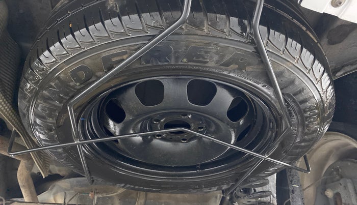 2016 Renault Duster RXZ AMT 110 PS, Diesel, Automatic, 1,04,769 km, Spare Tyre