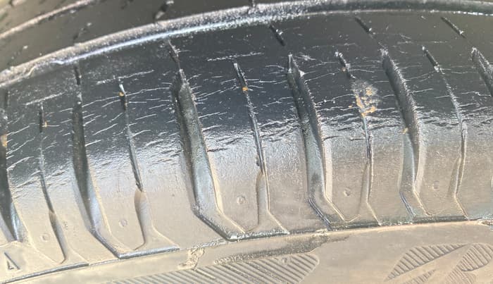 2019 Maruti Dzire ZXI PLUS AMT, Petrol, Automatic, 30,322 km, Left Rear Tyre Tread