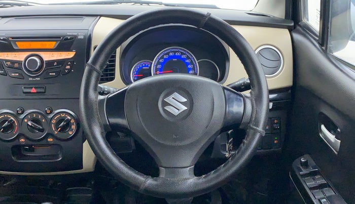 2018 Maruti Wagon R 1.0 VXI AMT, Petrol, Automatic, 28,076 km, Steering Wheel Close Up