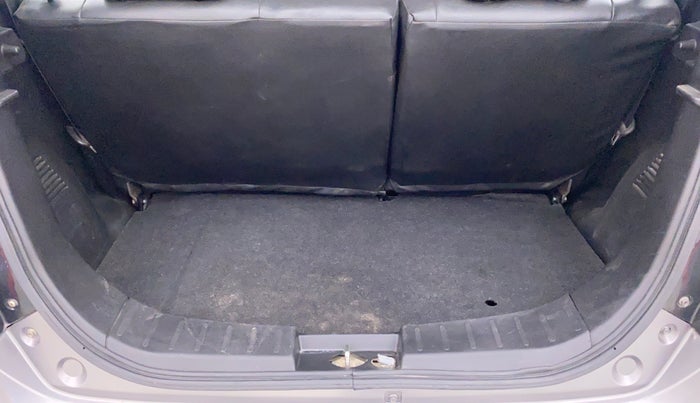 2018 Maruti Wagon R 1.0 VXI AMT, Petrol, Automatic, 28,076 km, Dicky (Boot door) - Parcel tray missing