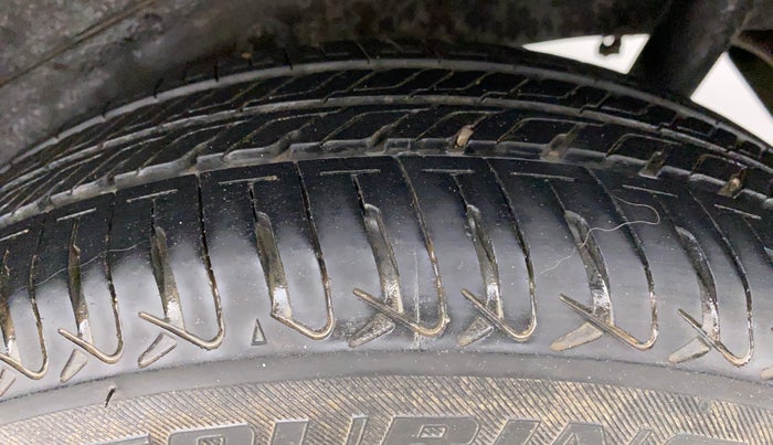 2018 Maruti Wagon R 1.0 VXI AMT, Petrol, Automatic, 28,076 km, Left Rear Tyre Tread