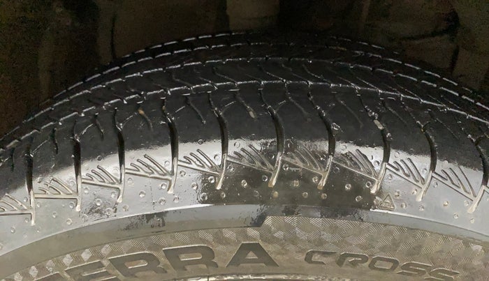 2023 Maruti Grand Vitara DELTA SMART HYBRID, Petrol, Manual, 43,203 km, Right Front Tyre Tread