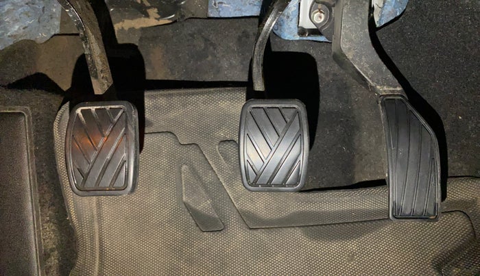 2023 Maruti Grand Vitara DELTA SMART HYBRID, Petrol, Manual, 43,203 km, Pedals