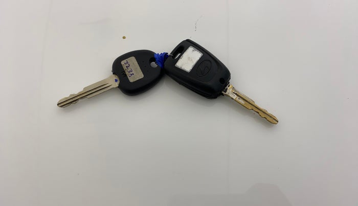 2019 Hyundai NEW SANTRO SPORTZ MT, Petrol, Manual, 57,192 km, Key Close Up