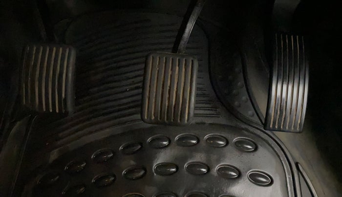 2019 Hyundai NEW SANTRO SPORTZ MT, Petrol, Manual, 57,192 km, Pedals