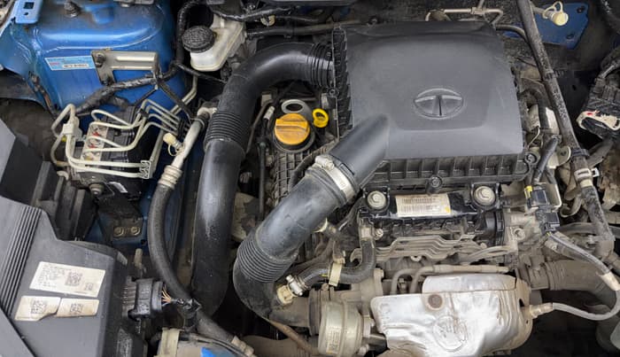 2020 Tata NEXON XM SUNROOF PETROL, Petrol, Manual, 84,939 km, Engine View - Right