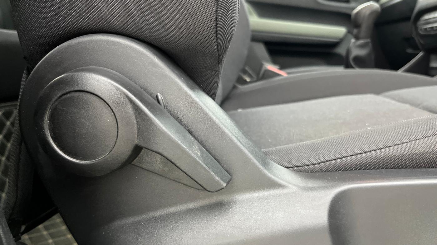 2023 Tata PUNCH ADVENTURE RHYTHM PACK MT, Petrol, Manual, 65,645 km, Driver Side Adjustment Panel