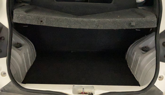 2022 Renault Kwid CLIMBER 1.0 AMT Dual Tone , Petrol, Automatic, 60,839 km, Boot Inside