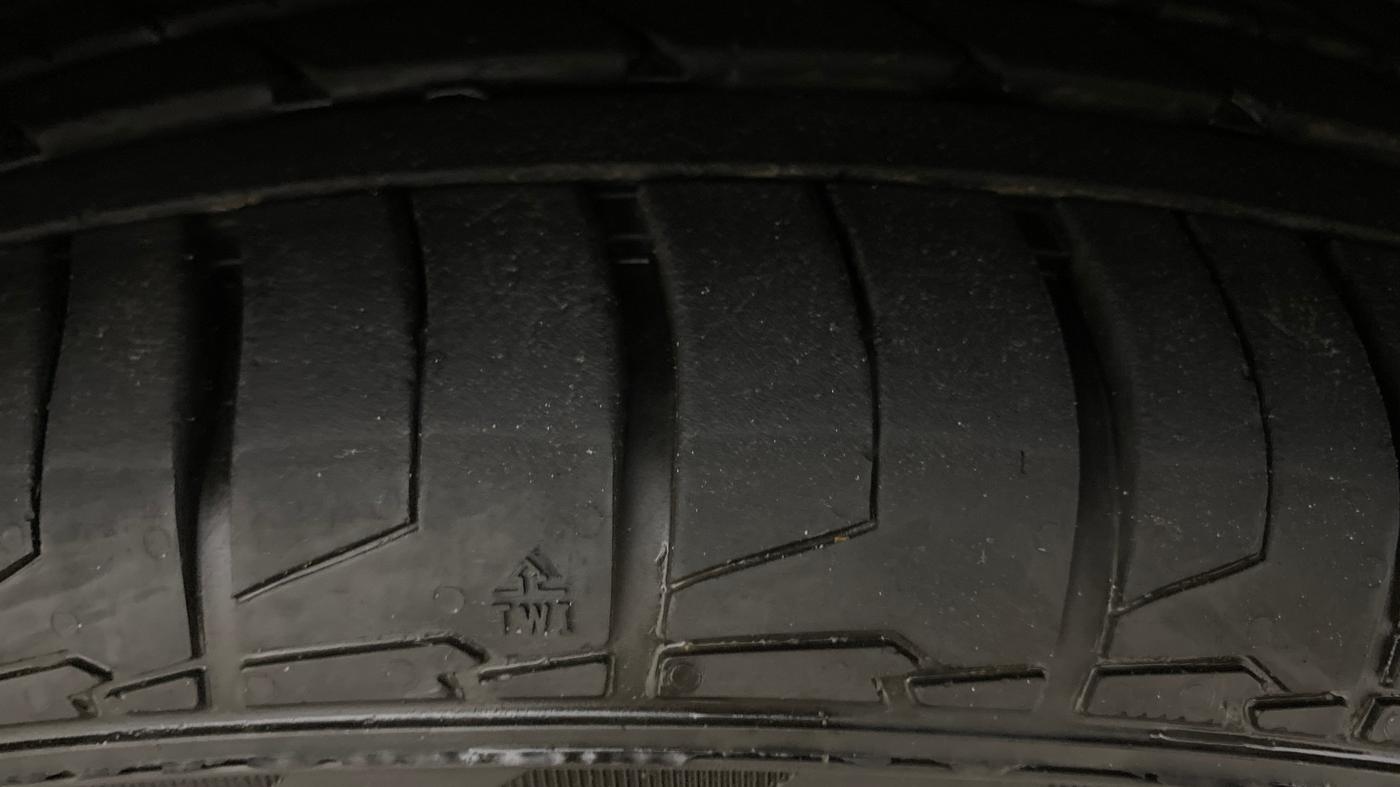 2025 KIA SYROS HTX Plus (O) 1.5 Diesel 6AT, Diesel, Automatic, 4,835 km, Right Front Tyre Tread
