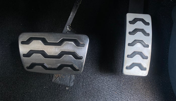 2025 KIA SYROS HTX Plus (O) 1.5 Diesel 6AT, Diesel, Automatic, 4,835 km, Pedals