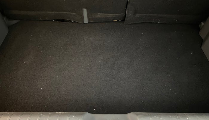 2025 KIA SYROS HTX Plus (O) 1.5 Diesel 6AT, Diesel, Automatic, 4,835 km, Boot Inside