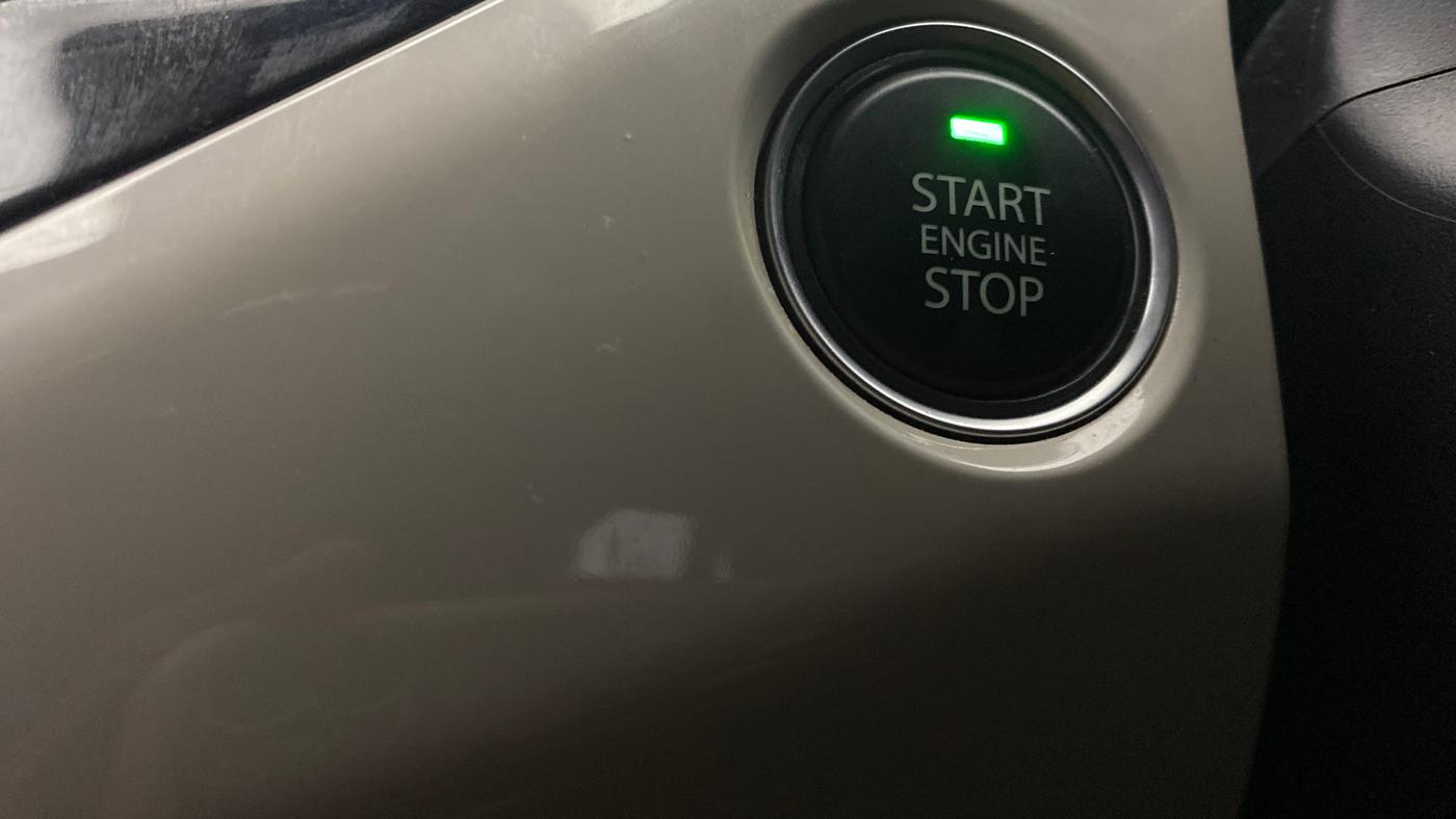 2020 Tata NEXON XZA PLUS SUNROOF PETROL, Petrol, Automatic, 44,718 km, Keyless Start/ Stop Button